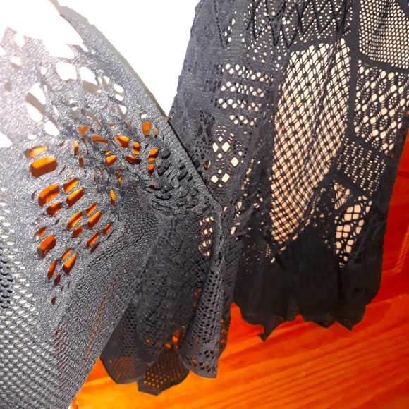 Black net patchwork lightly beaded dress - Picture 5 of 8